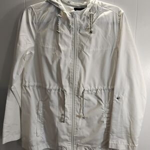 Women's White Weather Tamer Parka in a PocketUtility Jacket